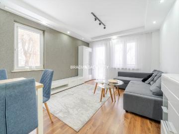 Gotowe 3 pokojowe mieszkanie po remoncie, balkon, piwnica