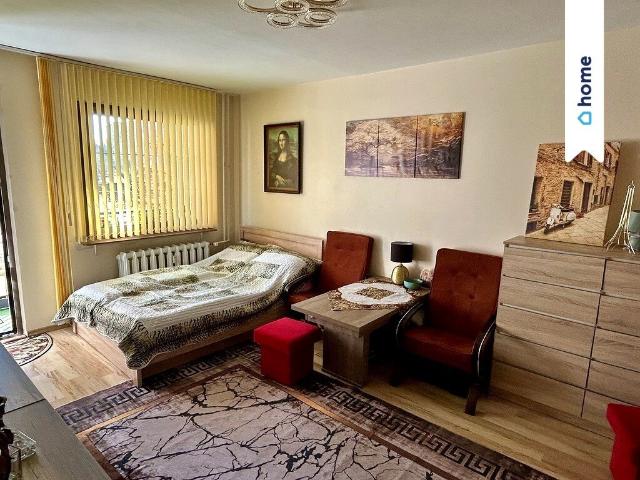 Gotowe do zamieszkania 35 m² z dużym pokojem i garażem