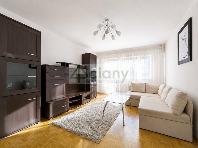 Sprzedam mieszkanie 41 m² na Mokotowie z balkonem i ciszą