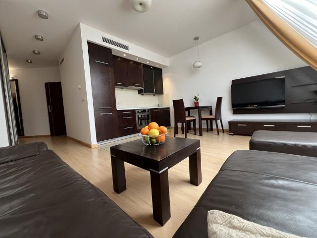 Gotowy apartament 2 pok. w centrum Wrocławia z balkonem