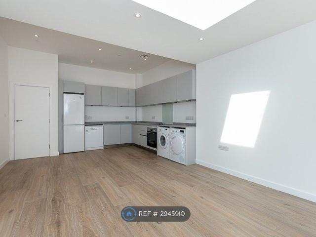 Goulton Road, London E5, 1 bed flat to rent, £2,200 pcm | PrimeLocation