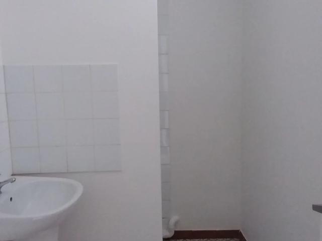 GOURNAY EN BRAY, 12 esplanade de l'Eglise, appartement de plain pied