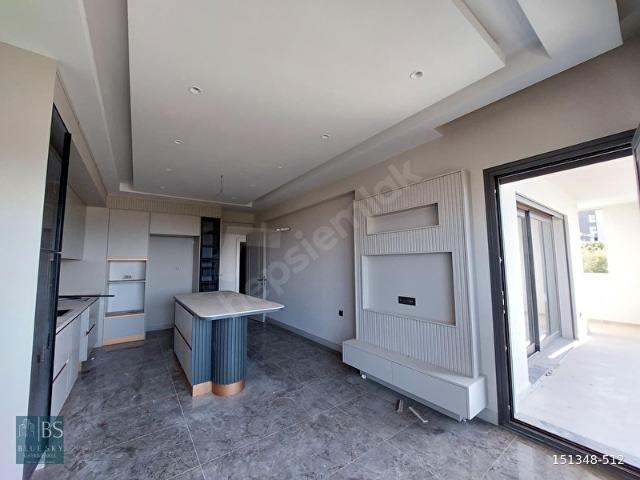 GÖVEÇLİKTE, HAVUZLU SİTE İÇERİSİNDE, LÜX, MANZARLI, SIFIR 3,5+1
