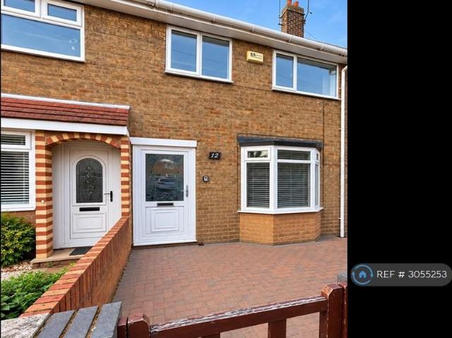 Gower Road, Hull, HU4 3 bed terraced house to rent £900 pcm £208 pw