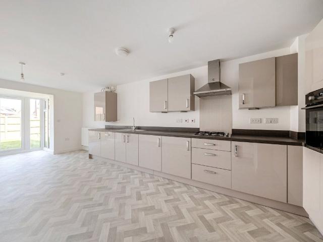 Gowering Way, Abingdon, Oxfordshire OX14, 3 bed semi detached house to rent, £2,300 pcm | PrimeLocation