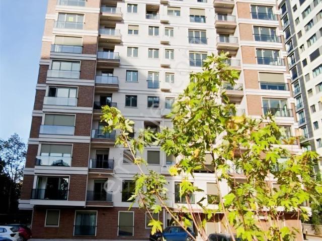 Göztepe Merkezi Konumda 2+1 Sıfır Daire