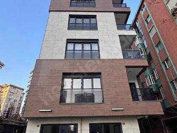 GÖZTEPE MİNİBÜS CADDESİ ÜZERİNDE YÜKSEK KAT 3+1 SIFIR BİNA