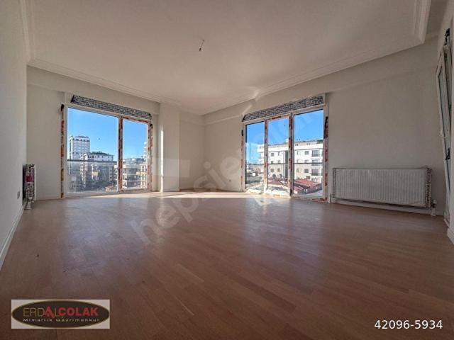 GÖZTEPE DE BAĞDATA VE MARMARAYA YAKIN 3+1 105M2 NET ARA KAT SIFIR SATILIK DAİRE