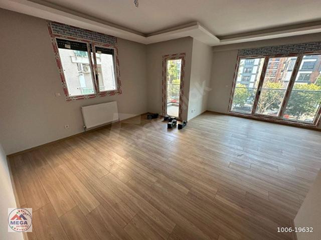 Göztepe Çemenzarda Balkonlu 3+1 Sıfır Ofise Konuta Uygun Daire