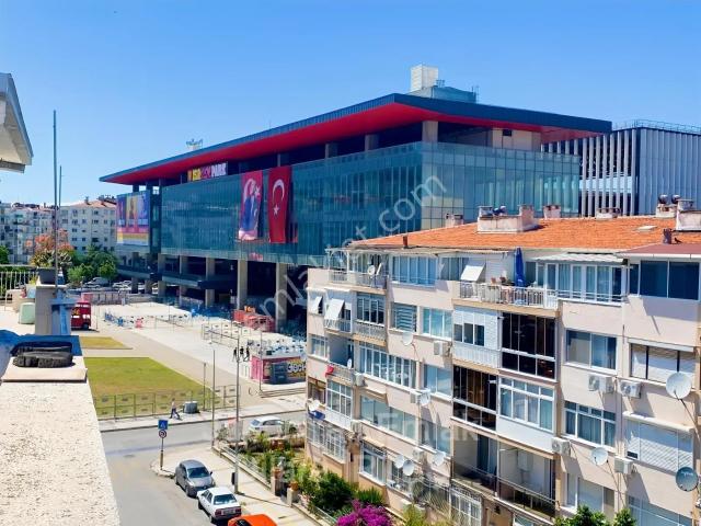 Göztepe Stad Ve Sanat Merkezi Çaprazı Teraslı Kiralık Daire
