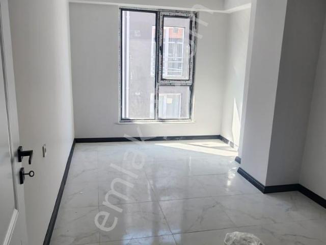 Göztepe 2+1 Asansörlü Kiralık Sıfır Daire