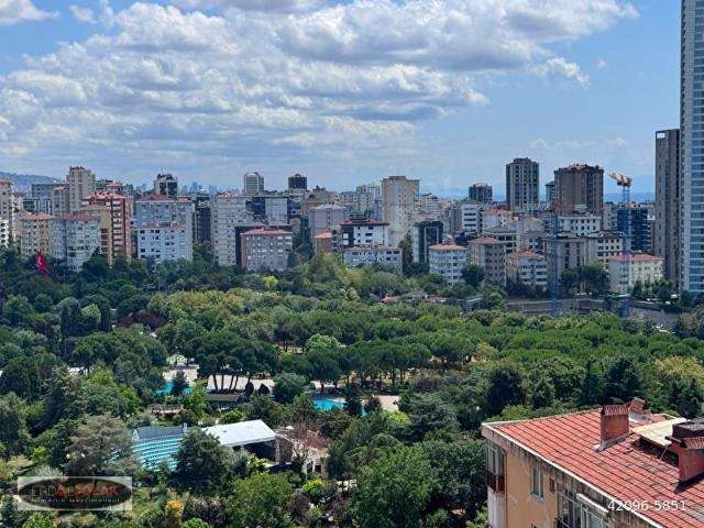 GÖZTEPE'DE KAPANMAZ PARK MANZARALI BALKON LU MUHTEŞEM SİTE'DE 4+1