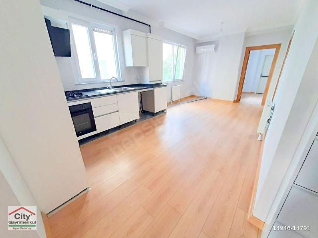 GÖZTEPE'DE, MİNİBÜS CADDESİNE YAKIN,YENİ,AÇIK MUTFAK,75M2,2+1