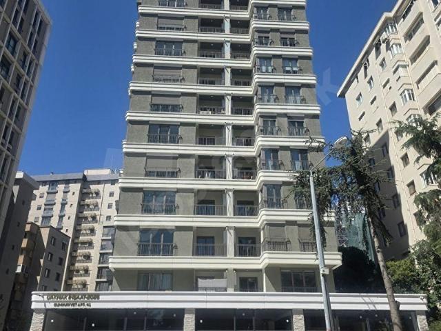 GÖZTEPEDE SIFIR BİNADA 3+1 105 M NET BALKONLU SATILIK DAİRE
