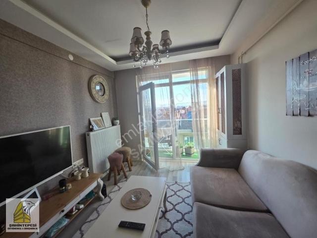 Göztepe'de Tam Eşyalı lüks Satılık 1+1 Manzaralı Apart