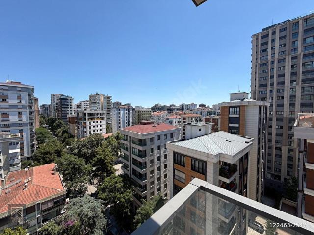 GÖZTEPEDE VARONDAN BAĞDATA 8.BİNA 135M2 3+1 BALKONLU SIFIR