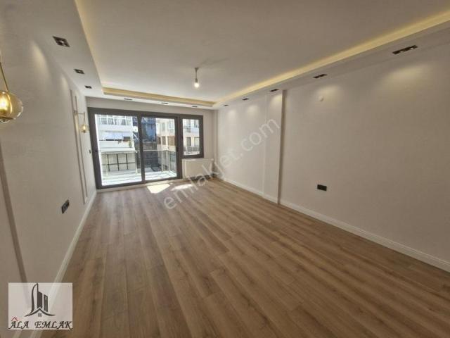 Göztepe'de Yapılı 3+1 Satılık Daire, 120m² Net, Krediye Uygun