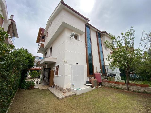 Gözütok Emlaktan Denize Yürüme Mesafesinde 3+1 Villa