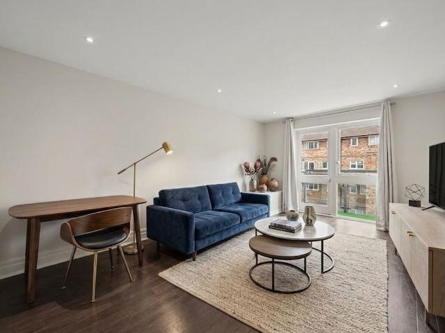 Gloucester Mews West, London W2, 2 bed terraced house to rent, £4,750 pcm | PrimeLocation