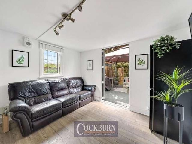 Gloucester Avenue, Sidcup, DA15