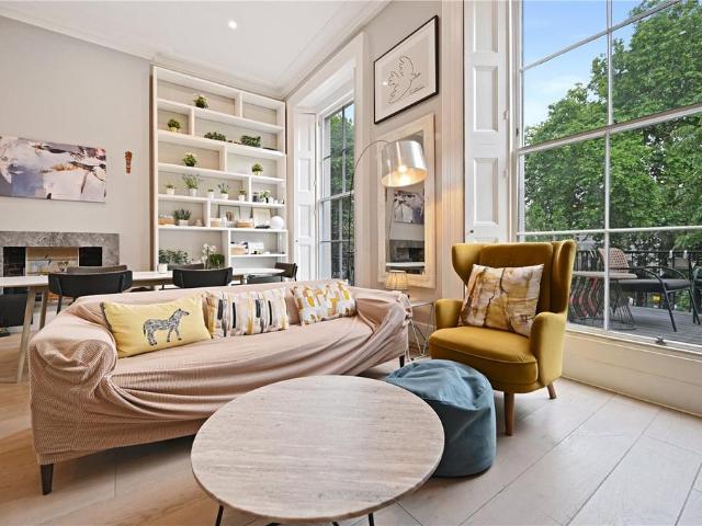 Gloucester Gardens, London, W2 3 bed maisonette to rent £9,750 pcm £2,250 pw