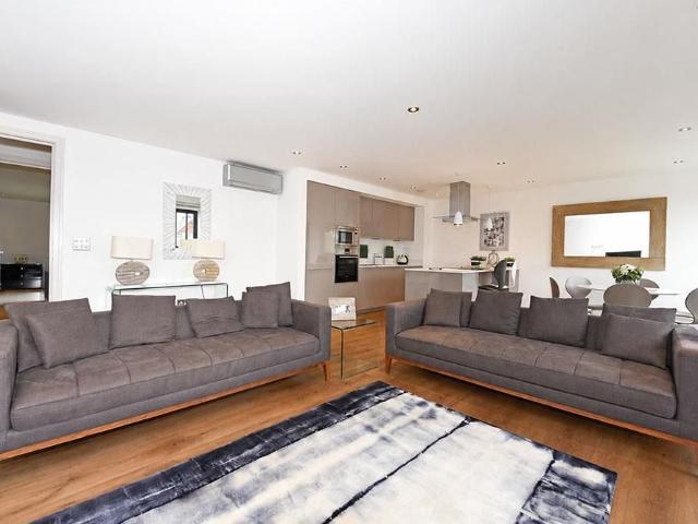 Gloucester Place, Marylebone, London W1U, 2 bed flat to rent, £5,330 pcm | PrimeLocation