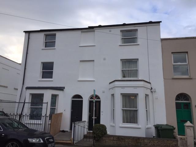 Gloucester Place GL52 2RN 1 bed in a house share to rent £495 pcm £114 pw