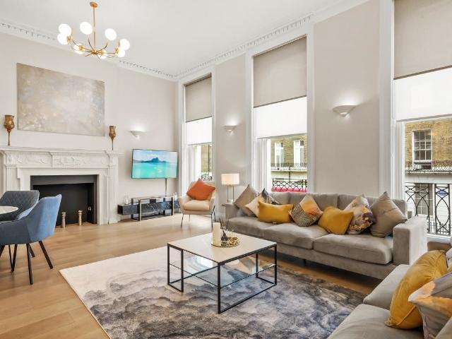 Gloucester Place, London W1U, 2 bed flat to rent, £6,045 pcm | PrimeLocation