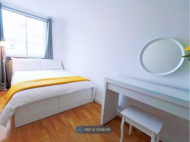 Gloucester Place, London NW1, 1 bed flat to rent, £2,100 pcm | PrimeLocation