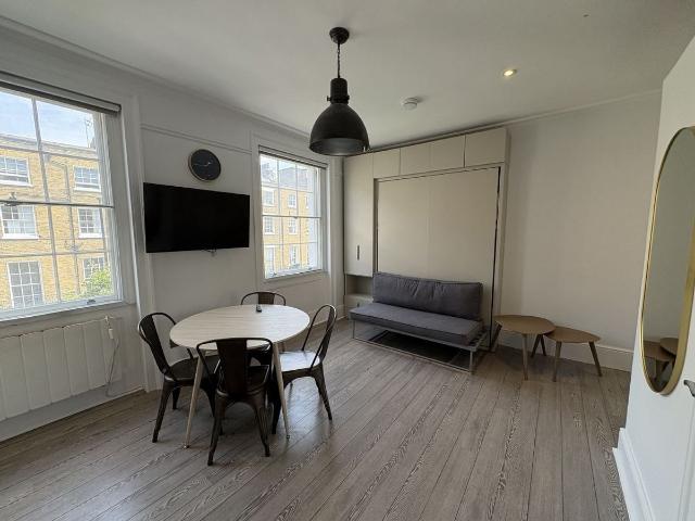 Gloucester Place, London NW1, Studio to rent, £2,492 pcm | PrimeLocation