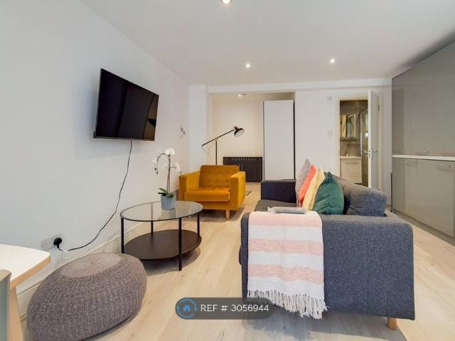 Gloucester Place, London NW1, Studio to rent, £2,645 pcm | PrimeLocation