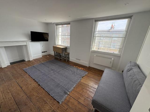 Gloucester Place, London NW1, Studio to rent, £2,167 pcm | PrimeLocation