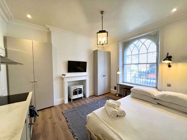 Gloucester Place, London NW1, Studio to rent, £2,232 pcm | PrimeLocation