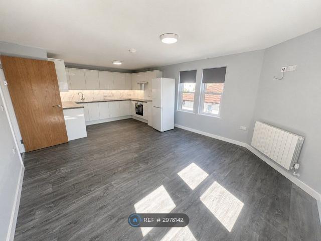 Gloucester Road, Bristol BS7, 1 bed flat to rent, £1,400 pcm | PrimeLocation