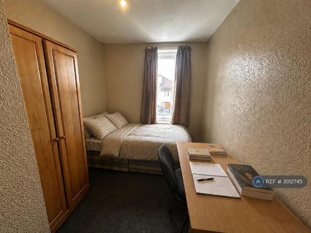 Gloucester Road, Bristol, BS7 1 bed in a house share to rent £790 pcm £182 pw