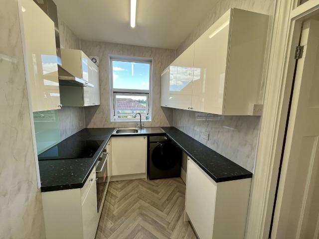 Gloucester Road North, Bristol, Gloucestershire BS7, 3 bed flat to rent, £1,495 pcm | PrimeLocation