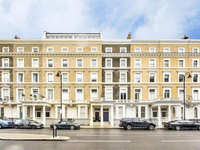 Gloucester Road, South Kensington. 2 bed flat to rent £2,925 pcm £675 pw