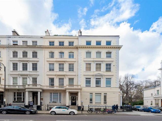 Gloucester Road, South Kensington SW7, 2 bed flat to rent, £3,497 pcm | PrimeLocation
