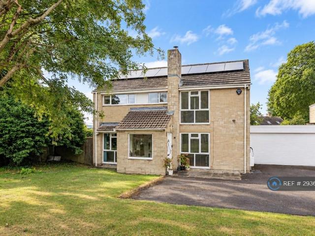 Gloucester Road, Painswick, GL6 4 bed detached house to rent £2,400 pcm £554 pw
