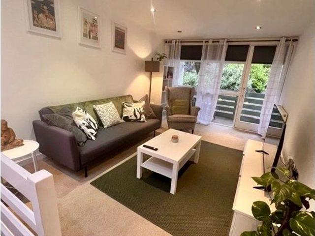 Gloucester St, Bristol BS8, 2 bed terraced house to rent, £2,500 pcm | PrimeLocation