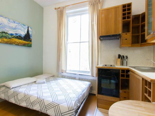 Gloucester Street SW1V 2Db, Studio to rent, £1,750 pcm | PrimeLocation