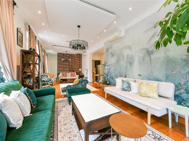 Gloucester Square, London W2 7 bed end of terrace house to rent £15,166 pcm £3,500 pw