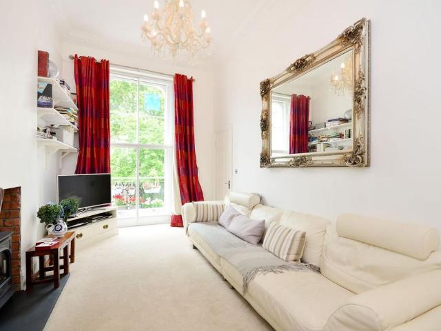 Gloucester Terrace, Bayswater. 1 bed flat to rent £3,684 pcm £850 pw