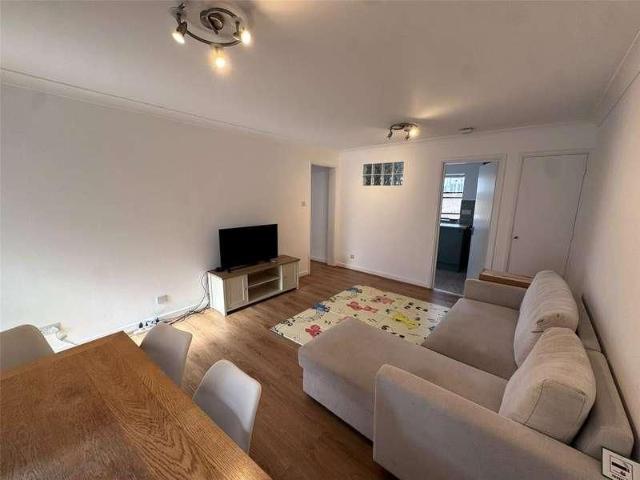 Glovers Lodge, Richmond, TW10