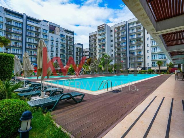 Glow3 Satış Ofisi, Havuz Ve Peyzaj Manzaralı Satılık 3+1 Daire