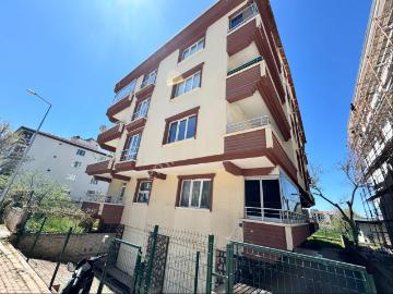 Global' Den Ahi Evran Mah.de 3+1 Ara Kat 140m2 Satılık Daire