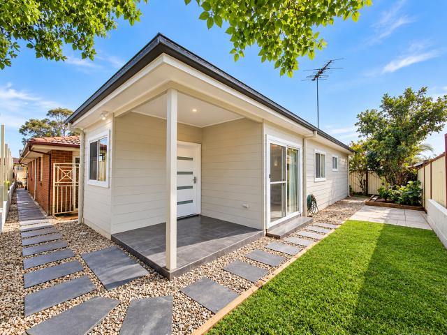 Global RE The Property Specialist: 373A North Liverpool Road, Bonnyrigg Heights, NSW 2177