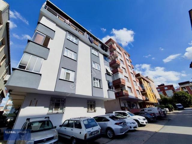 Global'den Kiracısız, 147 M2 Net, Teraslı, Bakımlı 3+2 Daire