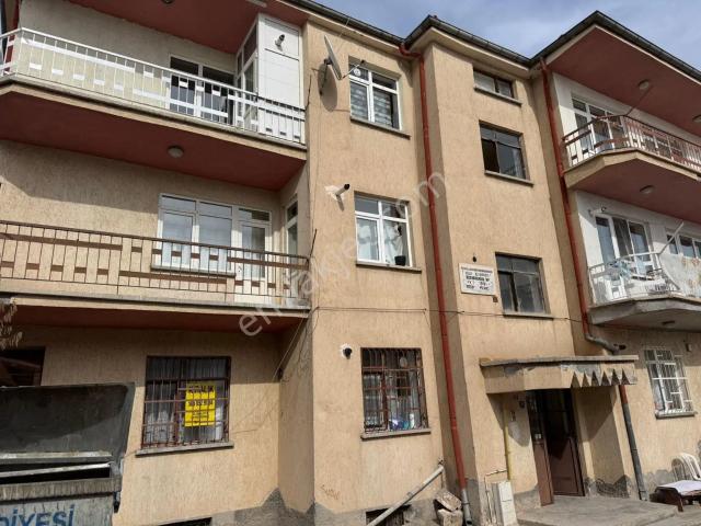 Global'den Hastane Civarı Eşyalı Turka Yanı 2+1 Satılık Daire
