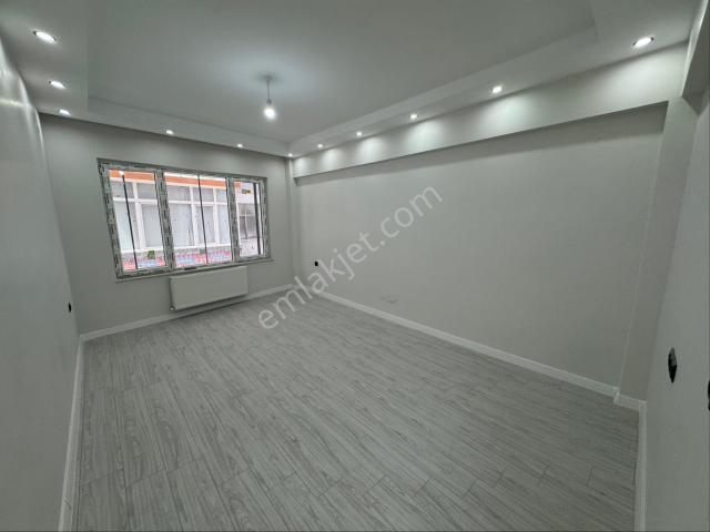 Global'den Yenice'de İçi Full Yapılı Çarşı İçi Satılık 3+1 Daire